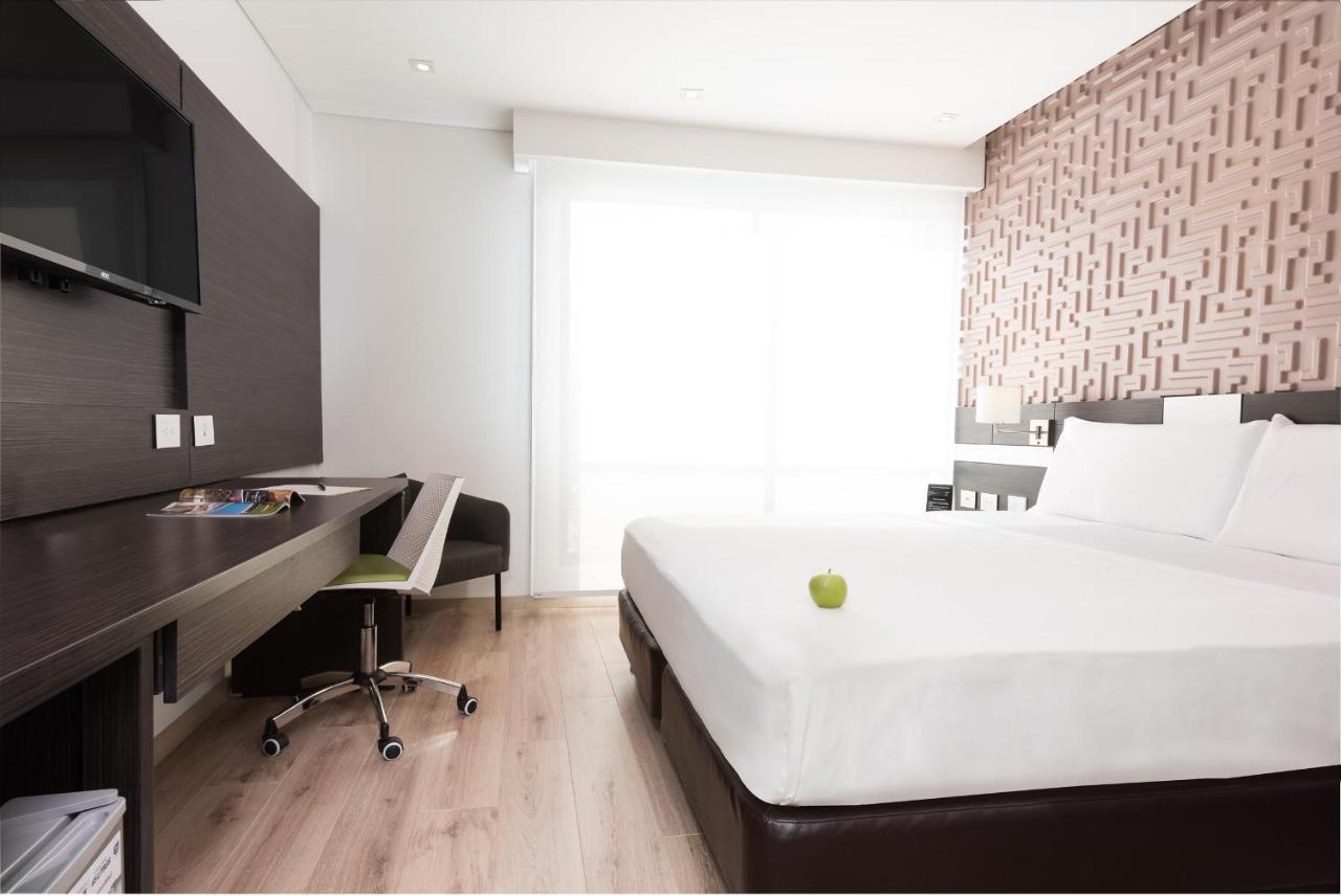 Sercotel Suites Bogota Norte Exterior foto